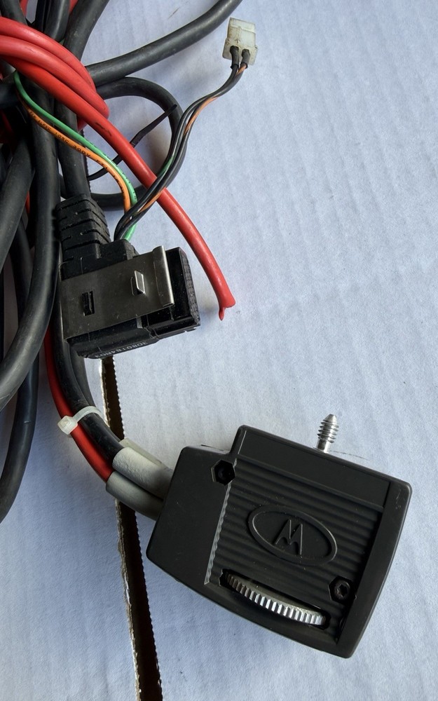 Motorola HKN4321B Control Head Remote Cable
