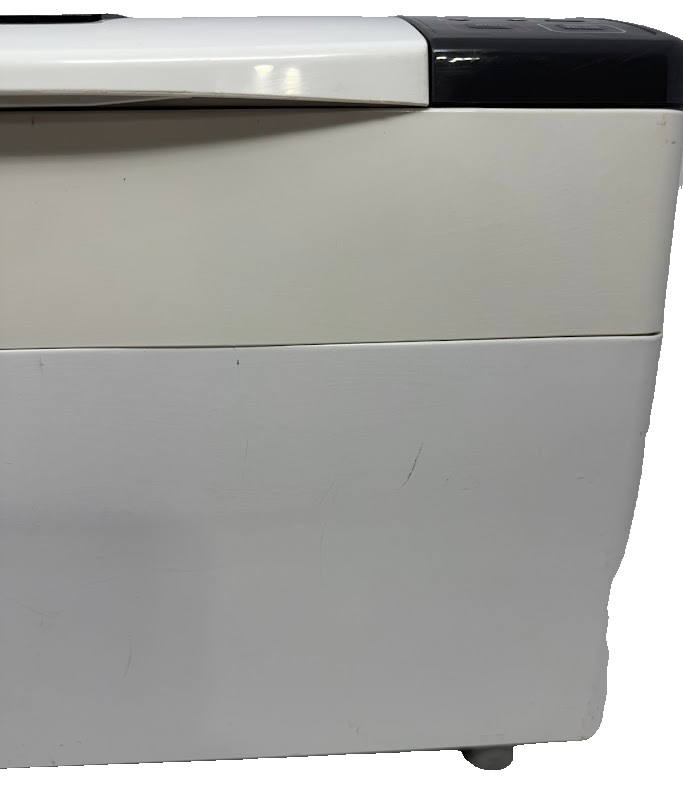 Panasonic Bread Bakery Automatic Maker Machine w/Yeast Dispenser SD-BT55P Tested