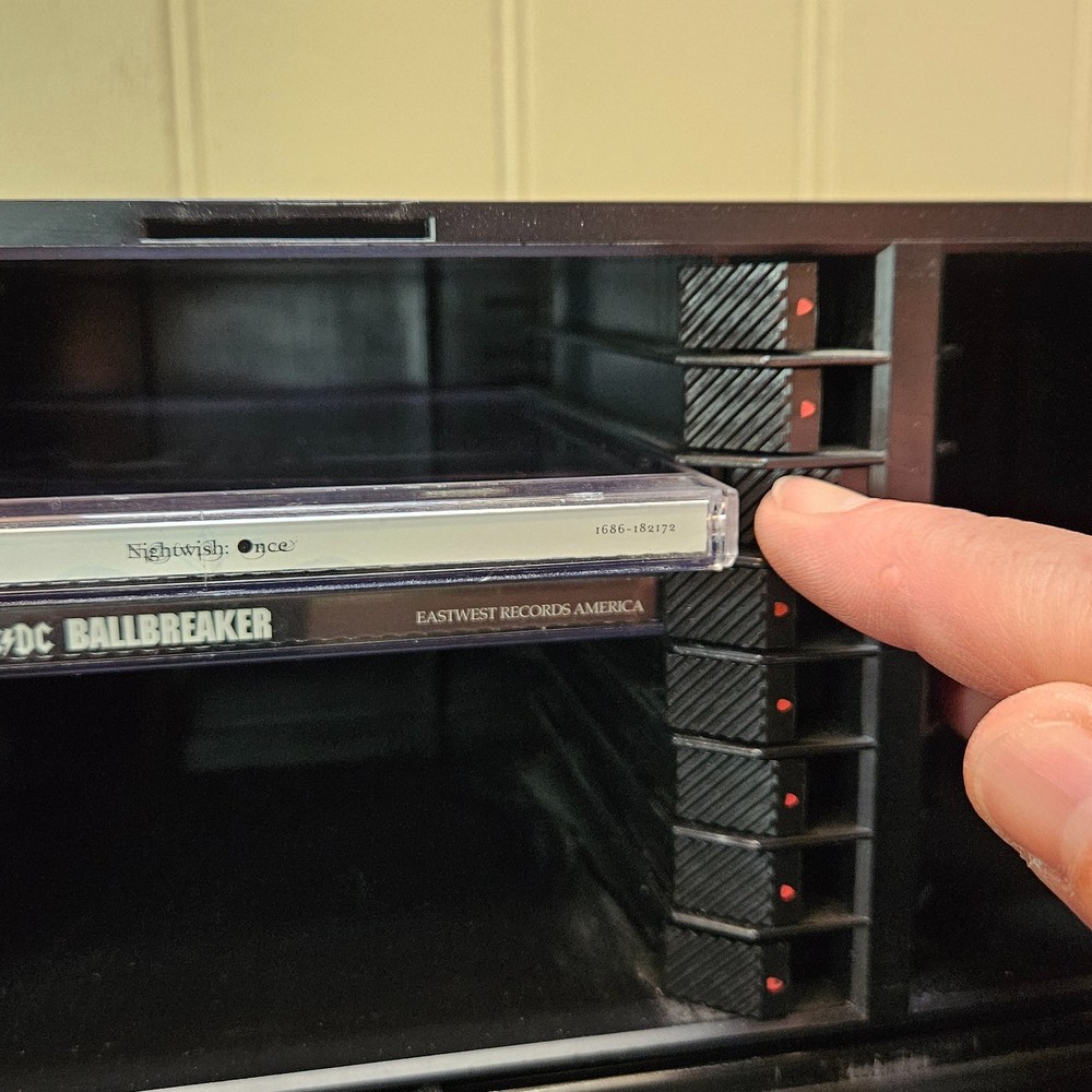 Laserline 24 CD Storage Case Compact Disc Lock And Eject w/Drop-down Door