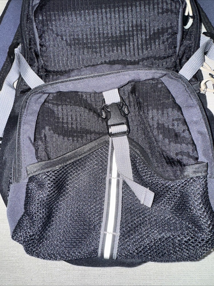 Jansport TN75 Hydration Backpack Hiking Day Pack Black