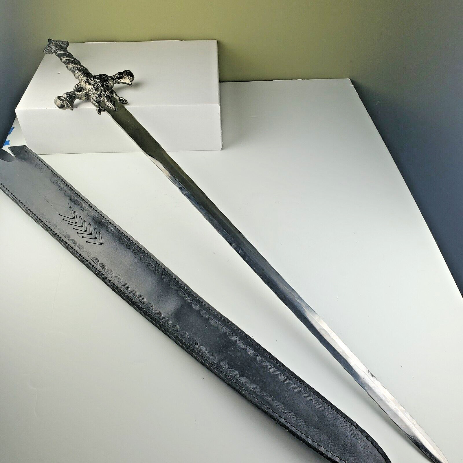 41in Sword Broadsword Longsword Stainless Steel Blade Dragon Handle Pakistan