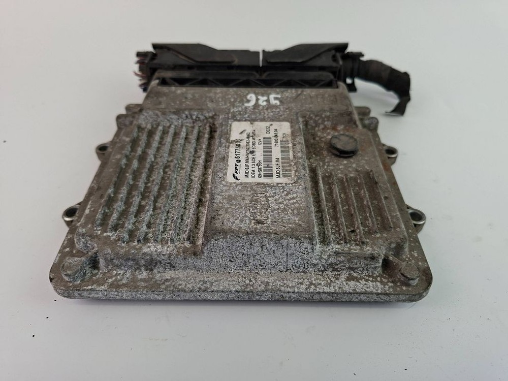Fiat Idea 2005 Engine Control Module 51775013 BVV2634 kW