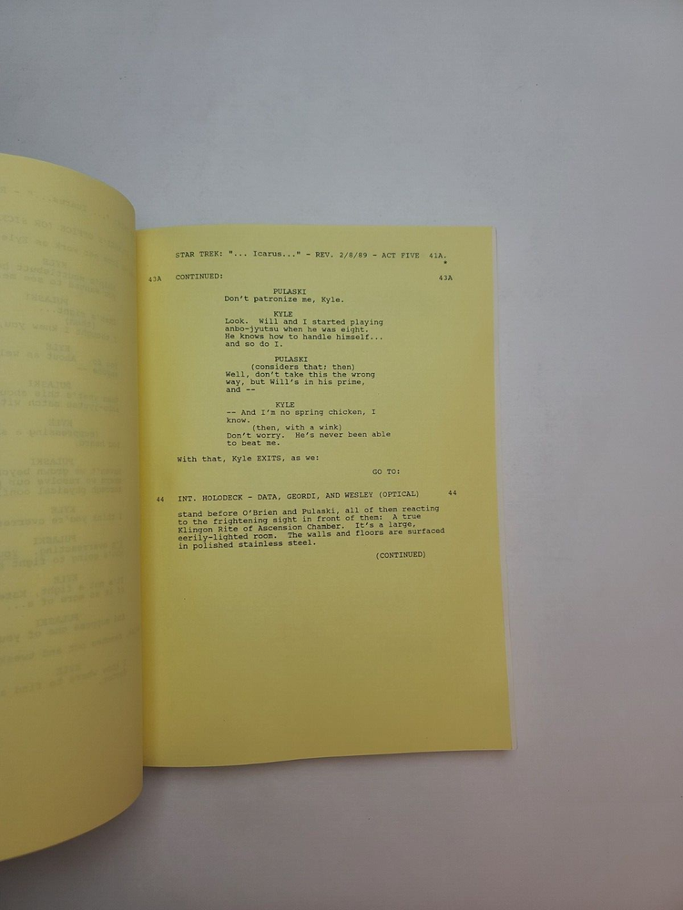 STAR TREK: THE NEXT GENERATION / David Assael 1989 TV Script "The Icarus Factor"