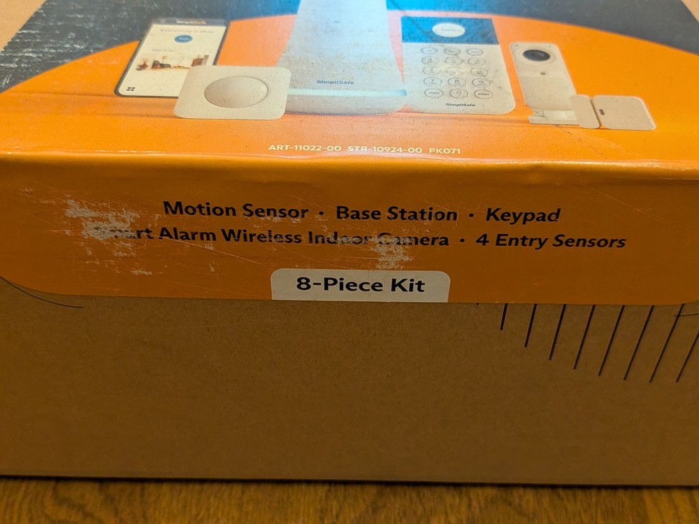 SimpliSafe Home Security System Indoor Camera 8 Piece Kit New Sealed. Fast Ship