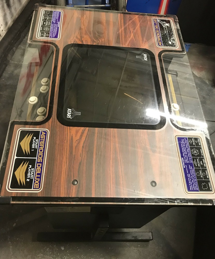 ASTEROIDS DELUXE ARCADE COCKTAIL MACHINE by ATARI 1980 (Excellent Condition)