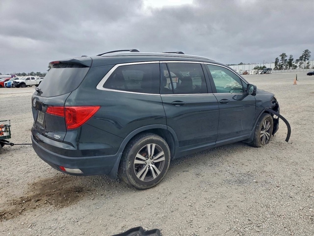 PILOT 2016 Glove Box 4964853