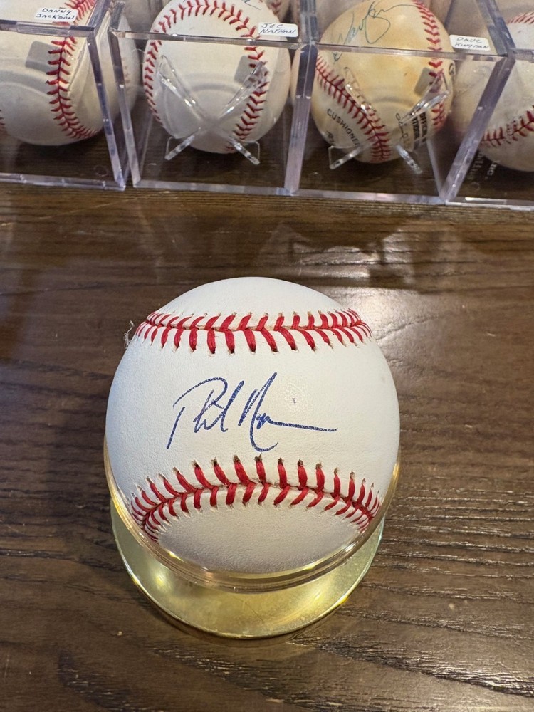 PHIL    NEVIN    MLB     SIGNED     BASEBALL