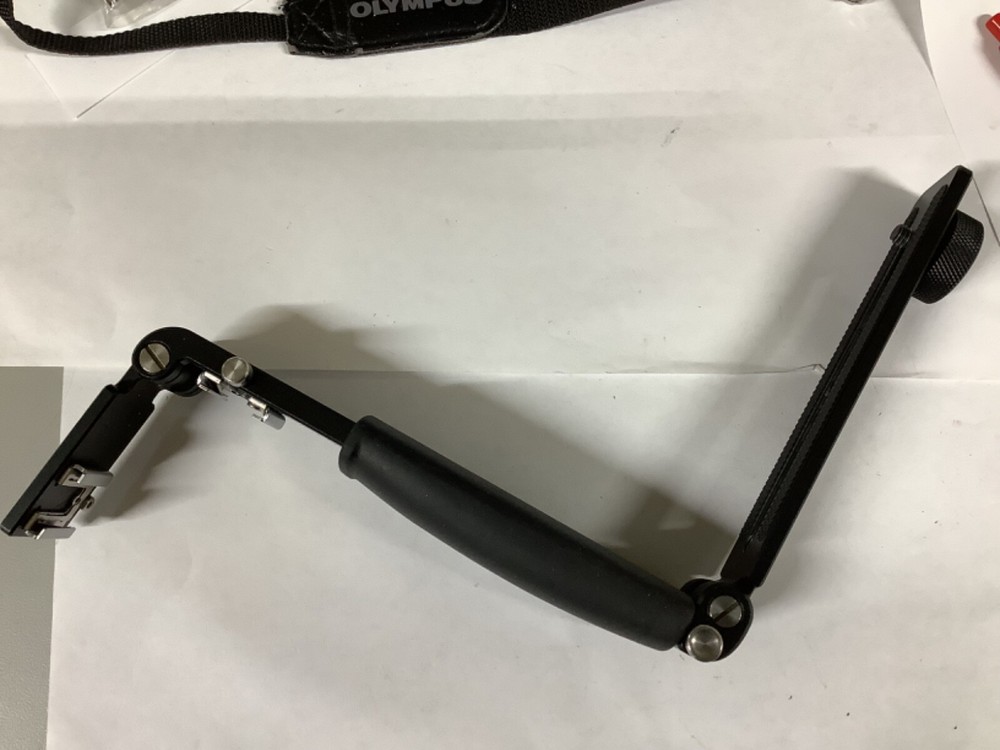 Pt Folding flash grip handle bracket , Nice