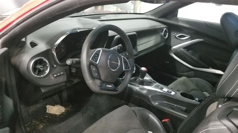 19 CHEVY CAMARO FRONT VIEW WINDSHIELD MOUNTED CAMERA 84570779