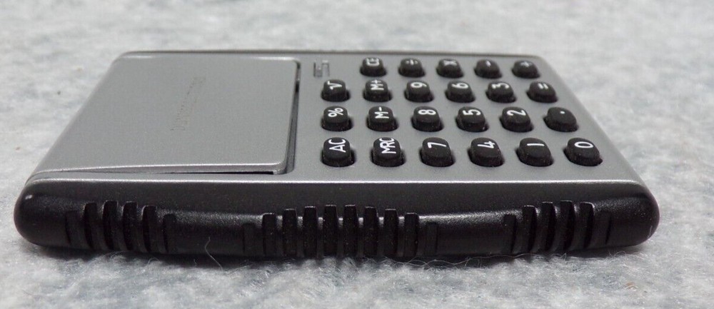 DUNISOLUTIONS CALCULATOR NOT WORKING MAYBE JUST NEEDS NEW BATTERY?