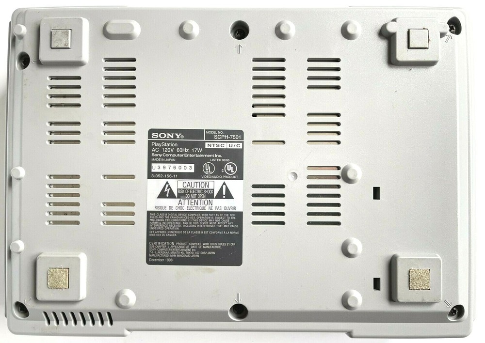 SONY PLAYSTATION 1 CONSOLE SCPH-7501 WITH PS1 CONTROLLER, MEMORY CARD AND GAME