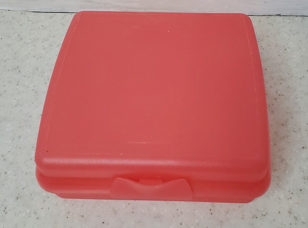 Tupperware Sandwich Keeper Light Red Square Lunch Box Container 4.5”