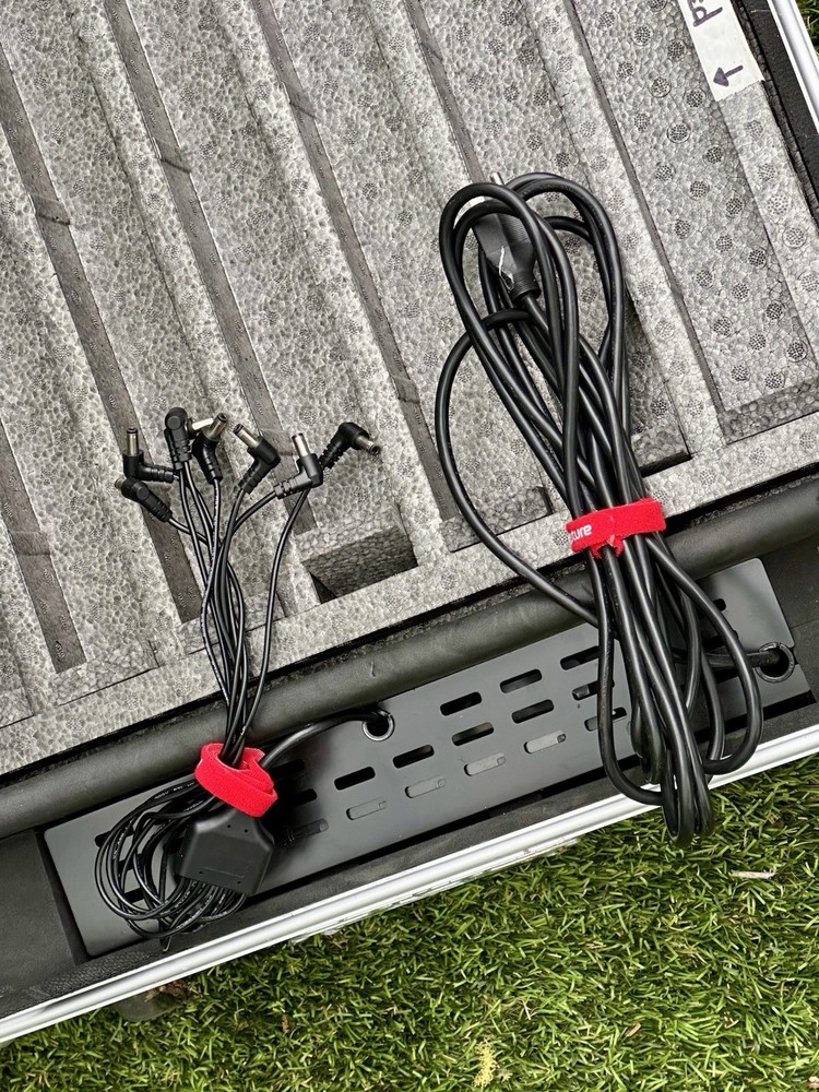 Aputure infinibar pb12 8 Light Kit (Empty Case)