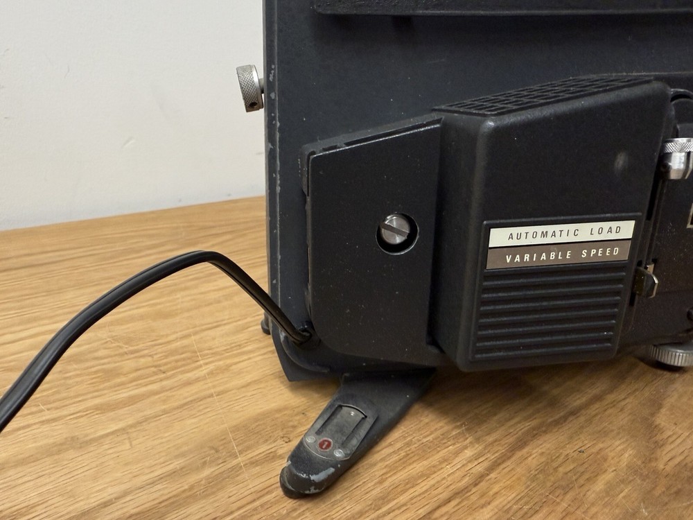 Vintage GAF Anscovision 8 mm Projector Model 280 Auto Load Multiple Speed