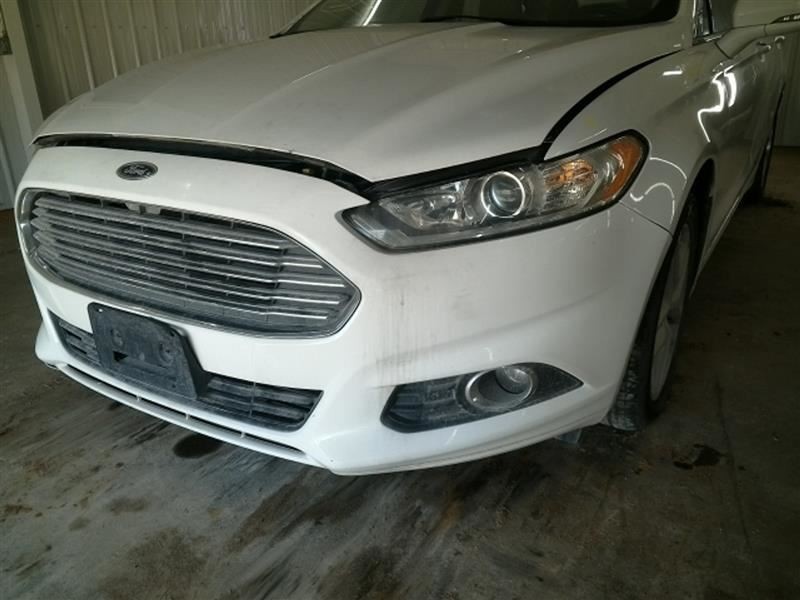 FUSION 2014 High Mounted Stop Light 104699486