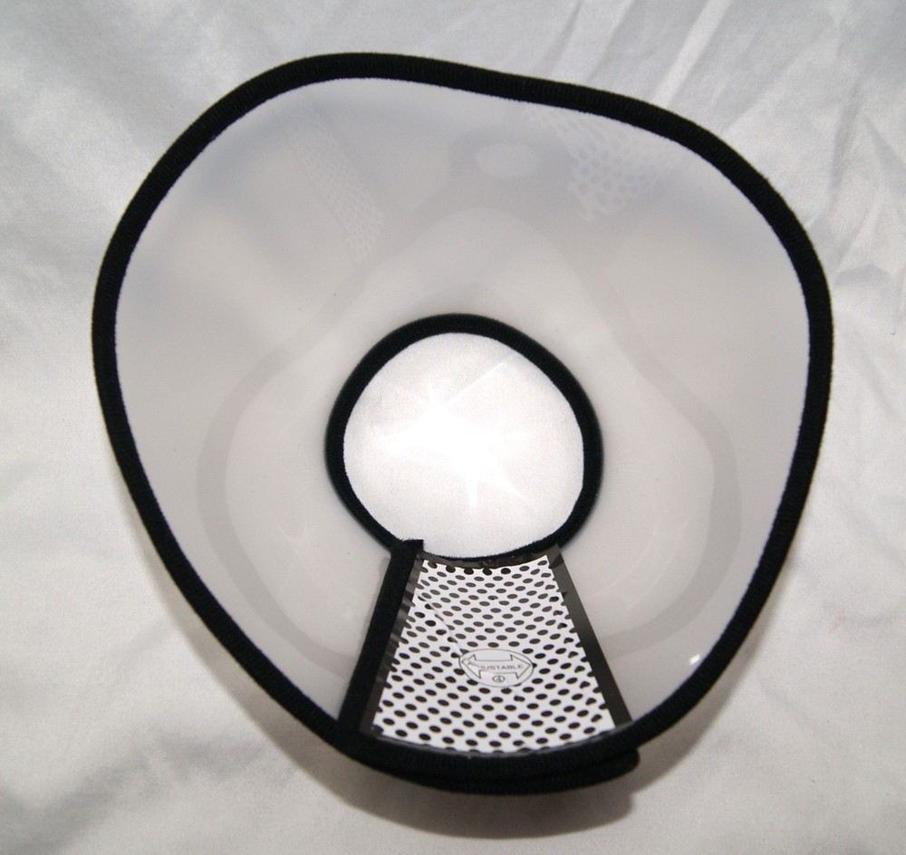 baskerville ultra muzzle size 2 black w/ adjustable cone