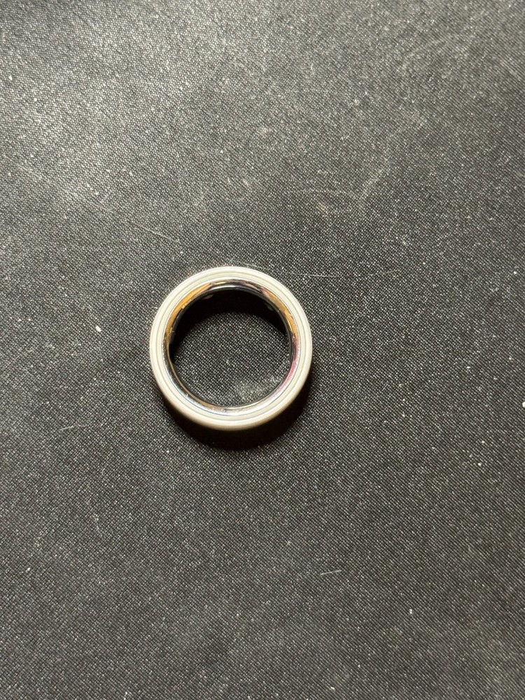 oura ring gen 4 ceramic size 7 Petal