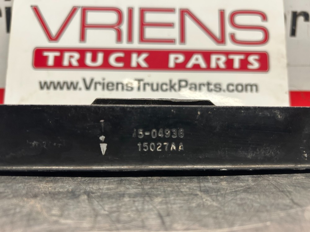 PETERBILT 15-04936 SUPPORT P123