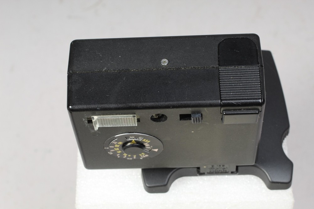 ROLLEI E 15B FLASH COMPACT FLASH TESTED WORKING