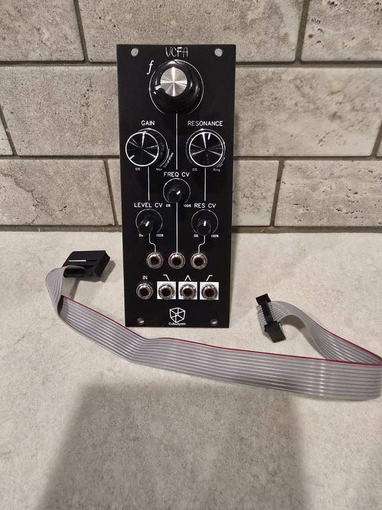 Cubusynth VCFA Eurorack Module with Power Supply