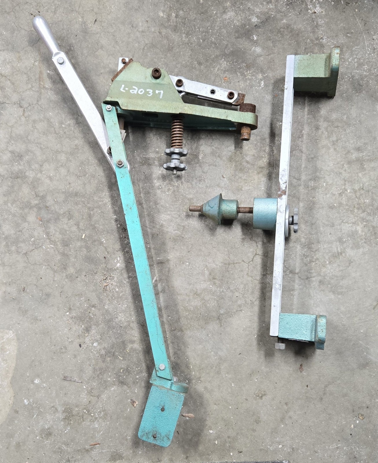 Foley No. 359 Circular Saw Blade Tooth Angle Setter Trip Hammer Anvil Set  Bench