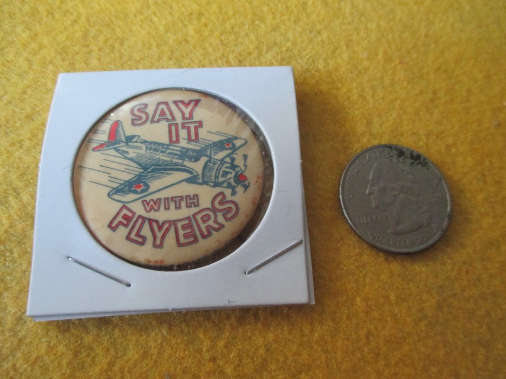 ORIGINAL WWII HOMEFRONT SB2C HELLDIVER KEEP'EM FLYING CURTIS WRIGHT 1942 PIN