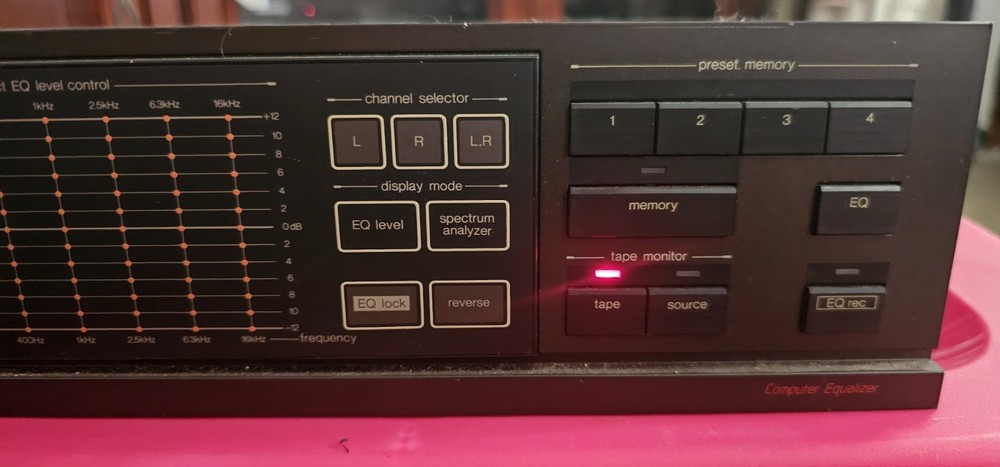 Technics SH-8046 Stereo Graphic Equalizer Touch Pad Computer Equalizer Vintage