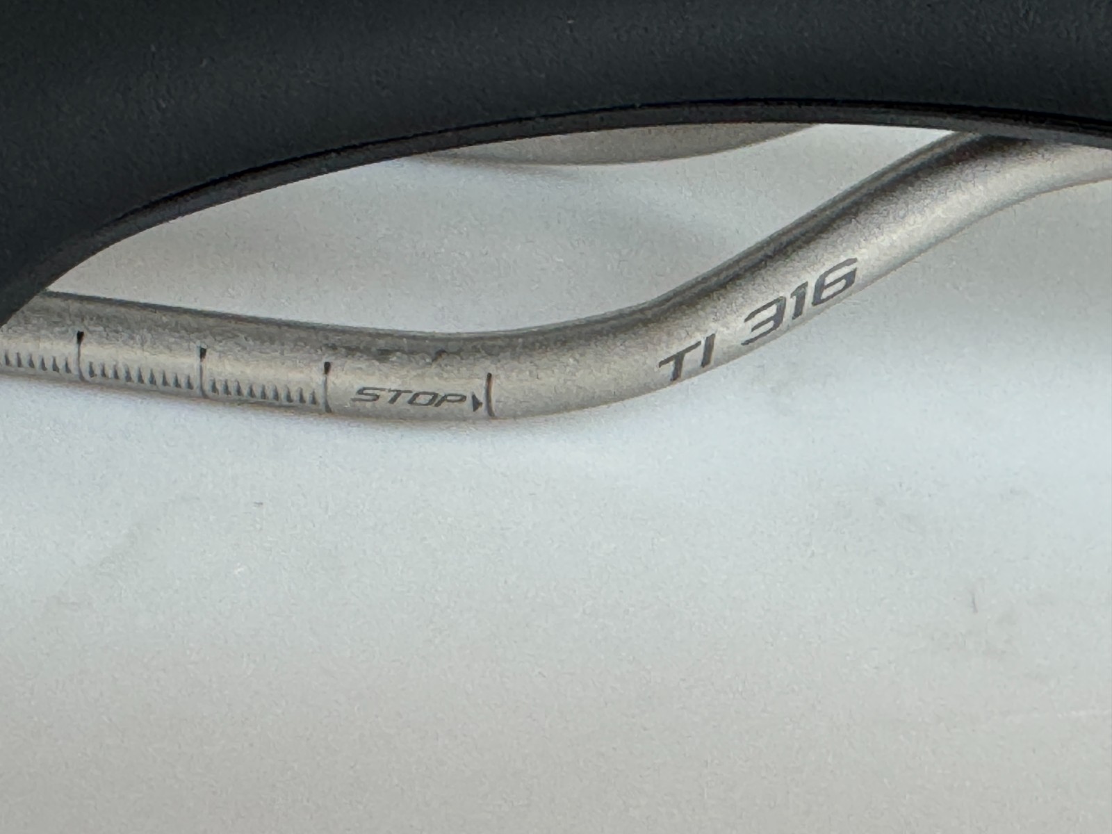 Selle Italia SLR Boost TI 316 SuperFlow Saddle (145x248mm) - L3 - 160g