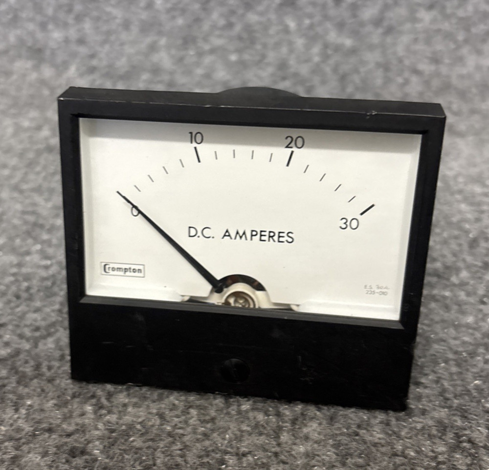 Crompton 233-01 0-30 DC Amperes Meter Used