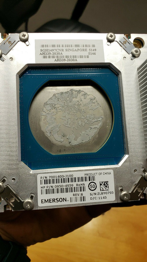 HP AH339-2030A Intel Itanium 2 9350 1.73GHz CPU Processore Module (24MB Cache)