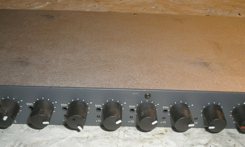 Biamp Advantage 801 Mic/Line Mixer