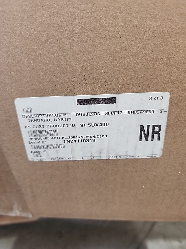 Vertiv Geist VP5UV400 Power Distribution Unit