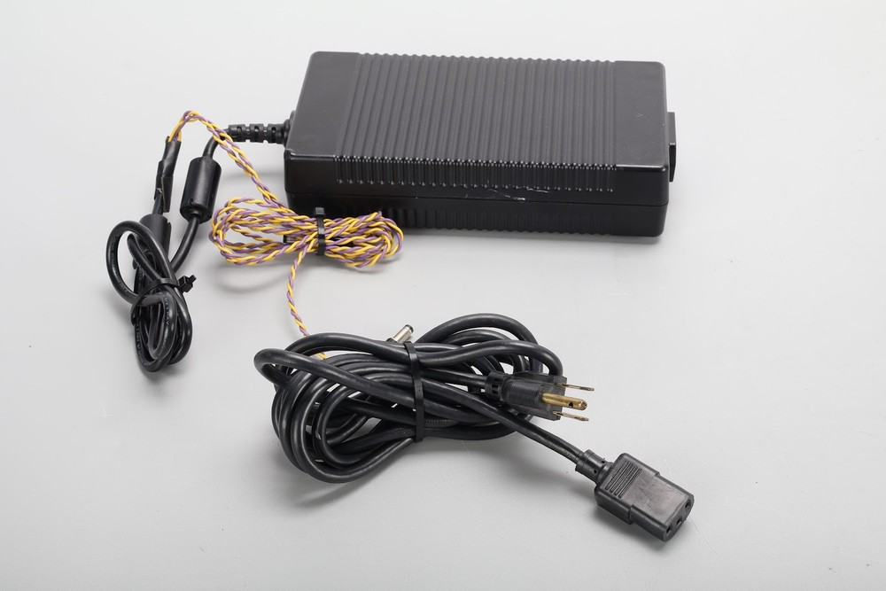 Avago BR2-EE Bladerunner II Data Router Interface With 48V Power Supply
