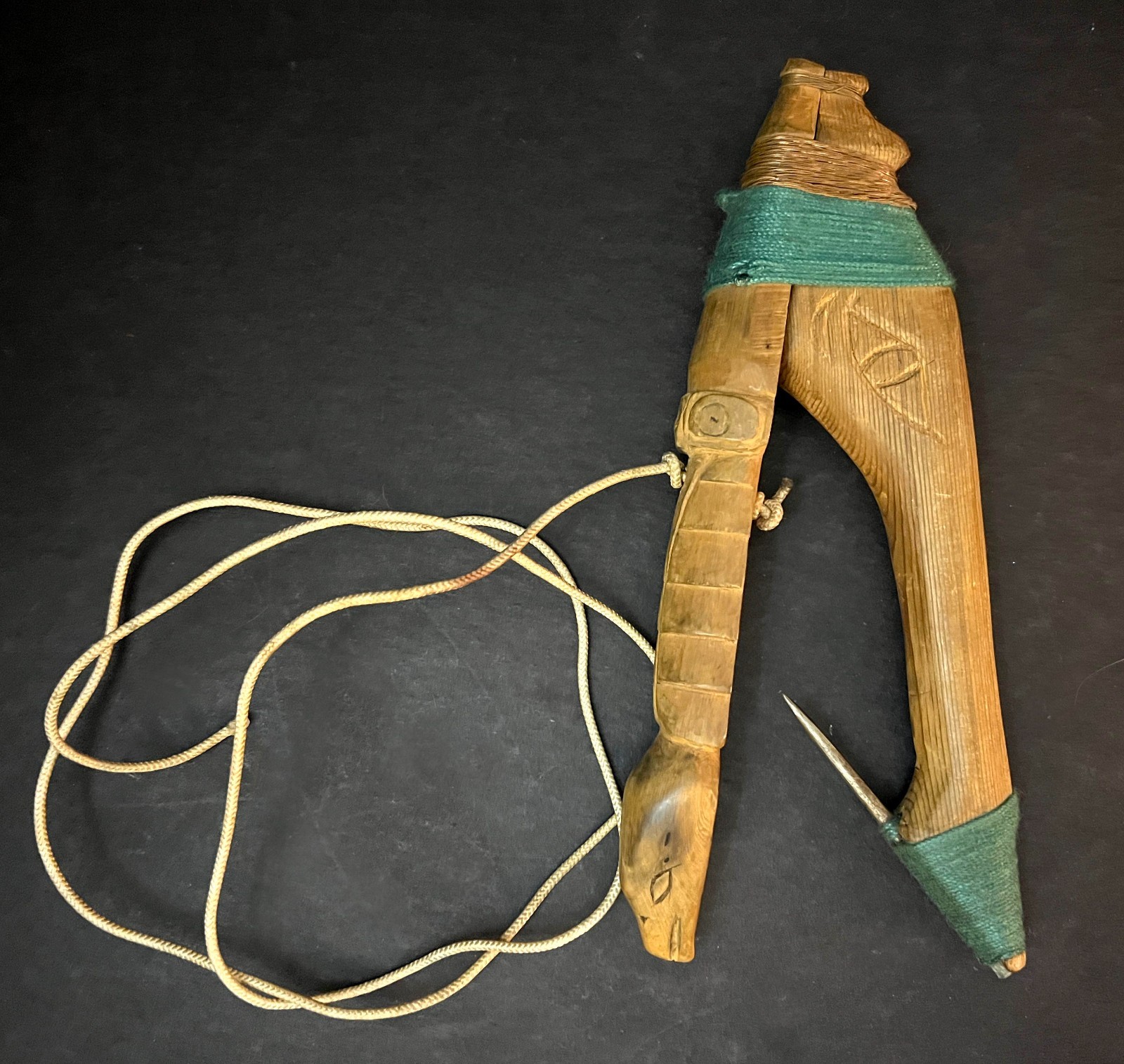 HAIDA-TLINGIT ANTIQUE HALIBUT HOOK w/Carved Totems Vintage Native Fishing