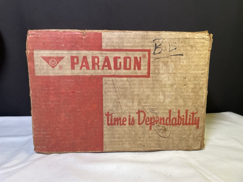 Paragon timer electro mechanical Seven Day Timer Model 7008-00 w/ Box