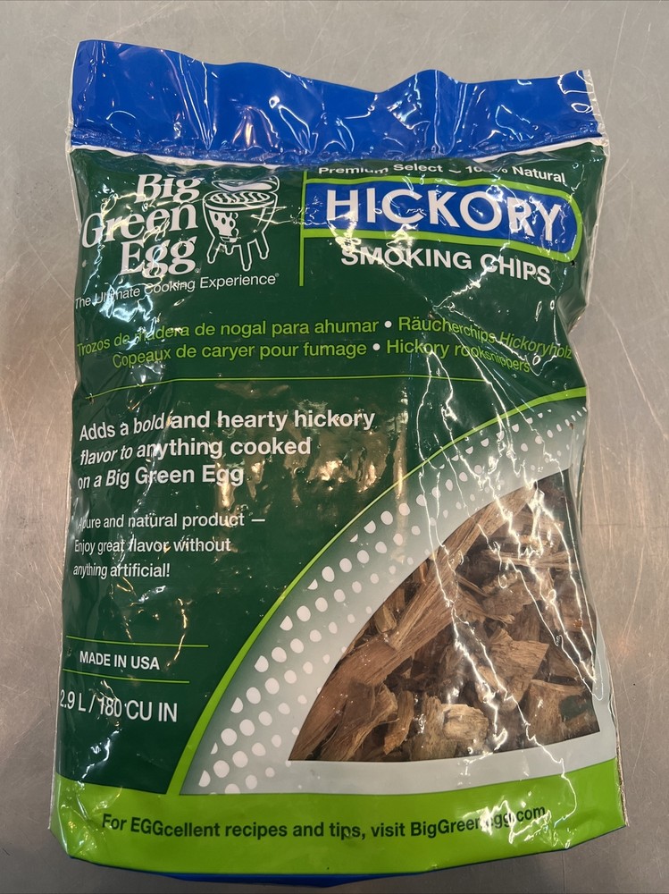Big Green Egg Hickory Smoking Chips