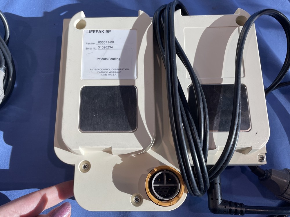 LifePak 9P with Quick-Combo Pacing Adapter & Cables