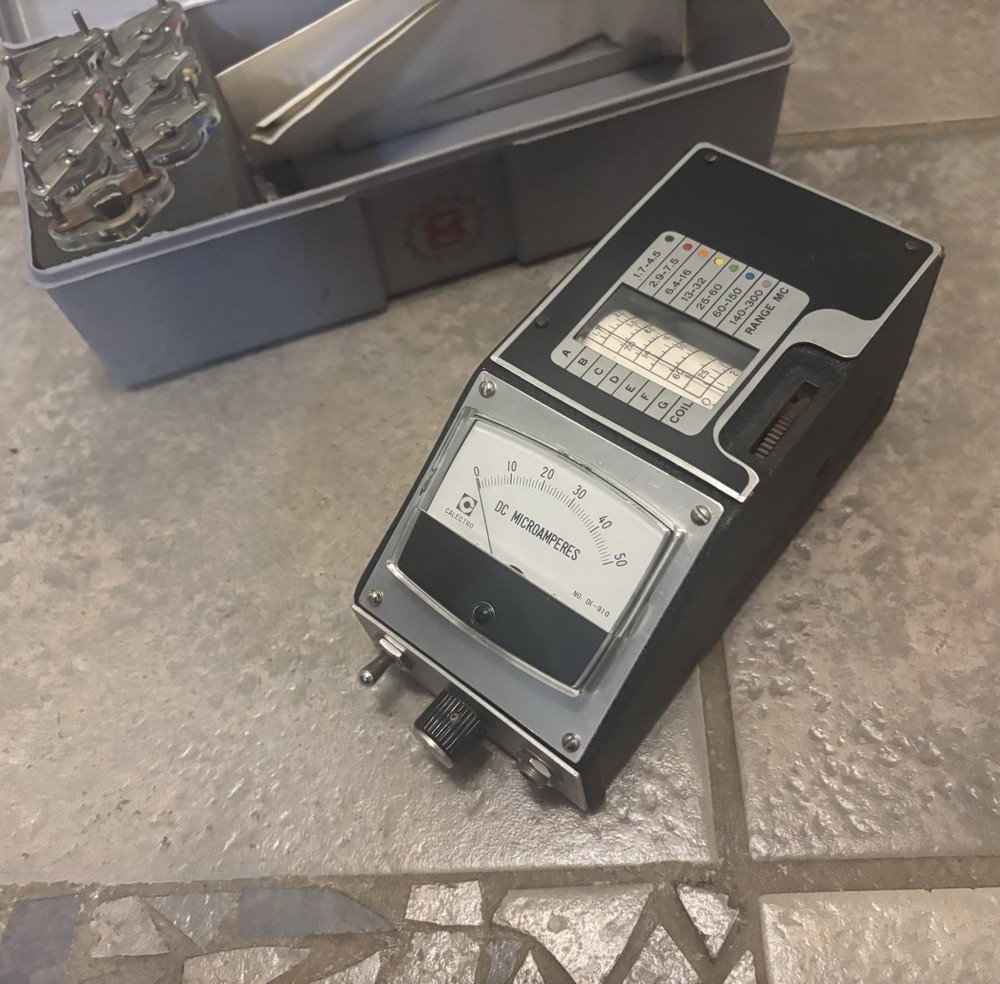 Millen 90651 Solid State Grid Dip Meter w/ 7 Coils, Box