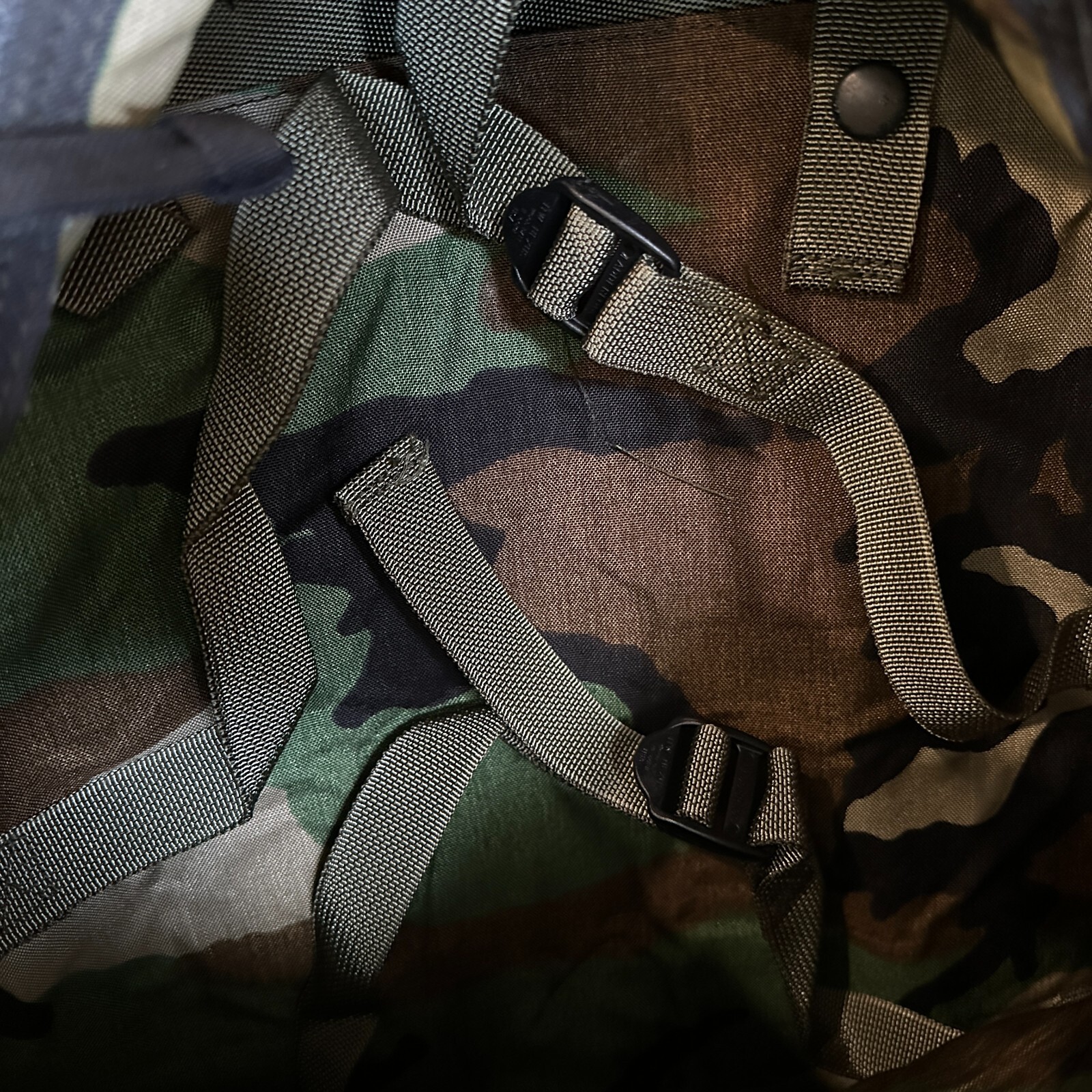 US Army M81 Woodland Camo Combat Patrol Pack Radio Carrying USA Vintage USGI NOS