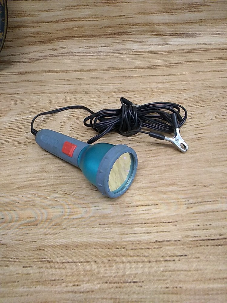 Cliplight UV Lamp Light With Battery Clips