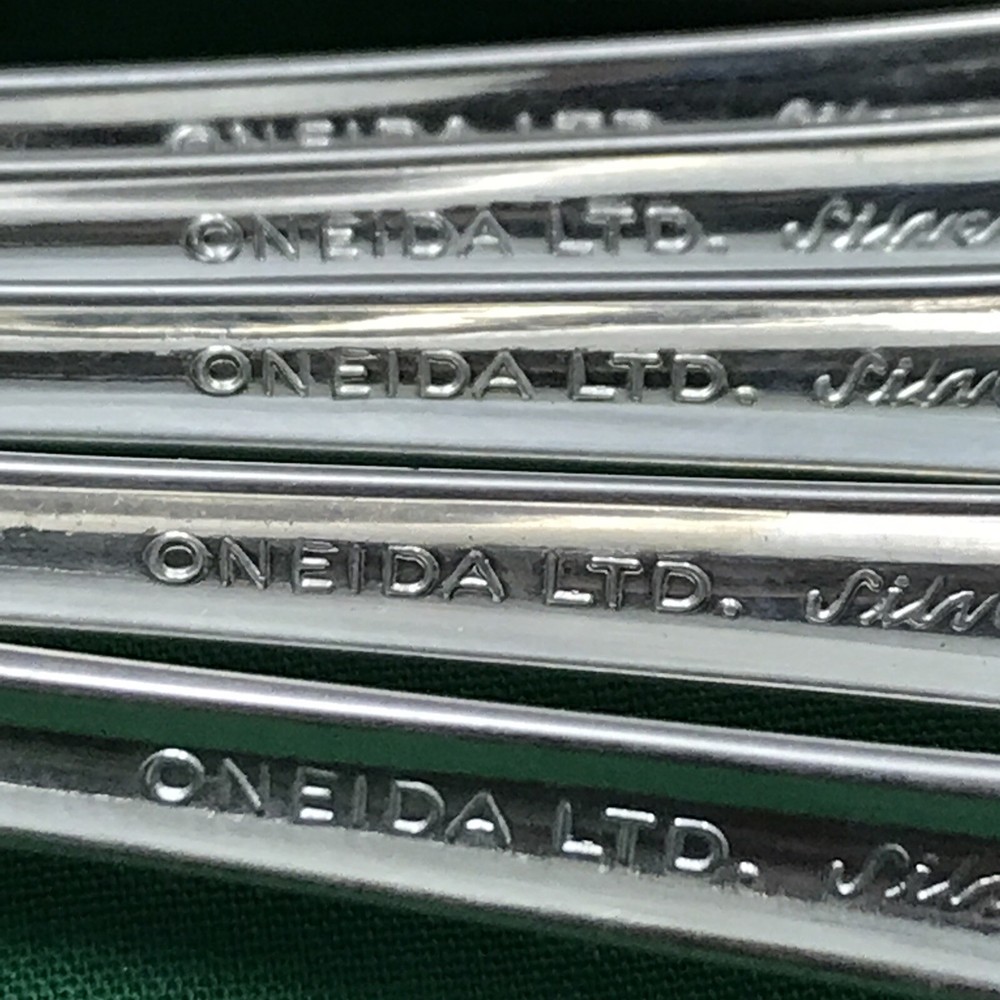 26 Pc BALLAD Silverplated ICED TEA, SERVING & TEASPOONS Oneida Very Nice!