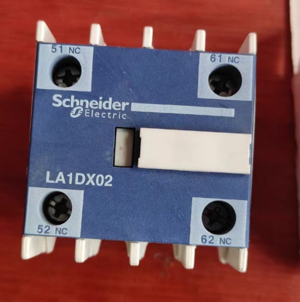 1pcs Schneider LA1DX02 auxiliary contact module 2NC