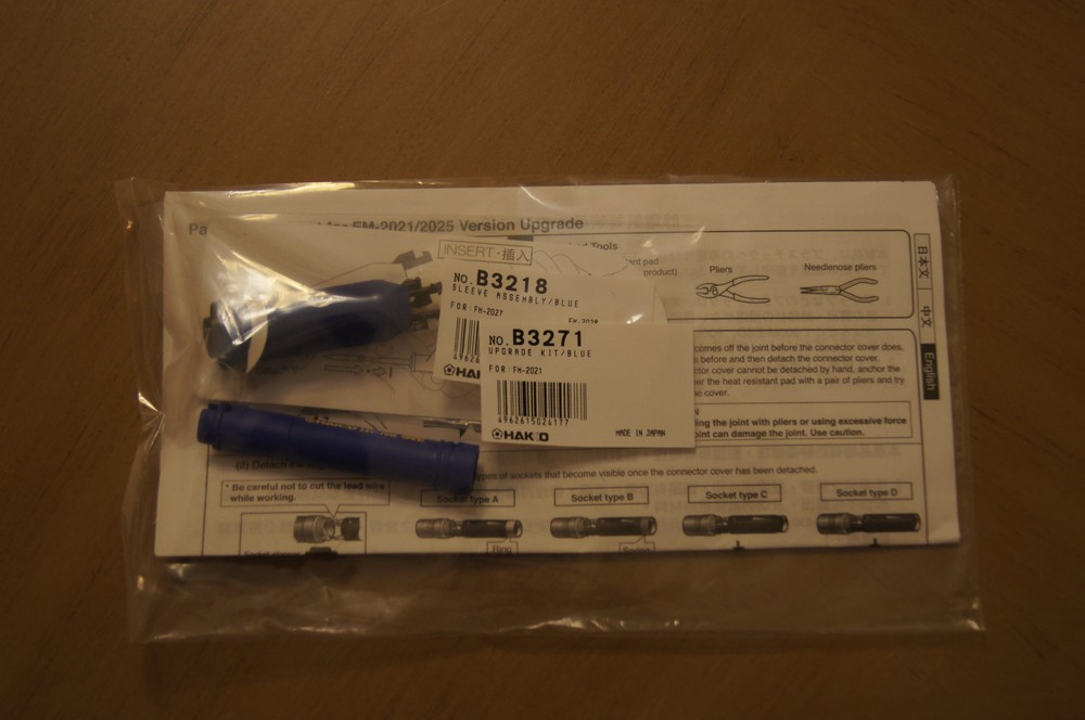 Hakko B3271 Connector Conversion Kit with Blue Sleeve Assembly