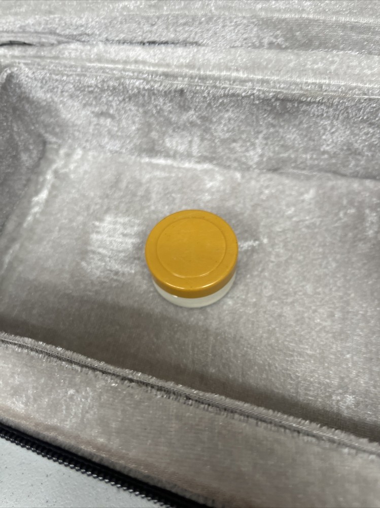 Kerrey Violin Student Black W/Case String Size 4/4