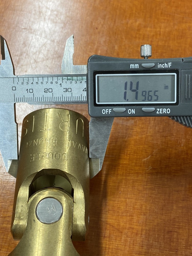 1 1/2" DIAMETER LARGE BRONZE CURTIS DOUBLE UNIVERSAL JOINT 3/4" SQUARE SOCKETS !