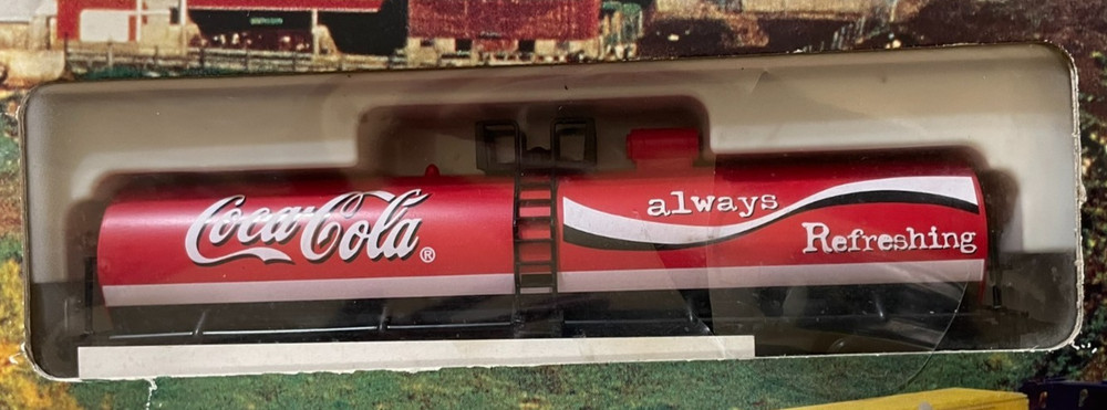 IHC HO - Casey's General Store Anniversary Express - Train Set