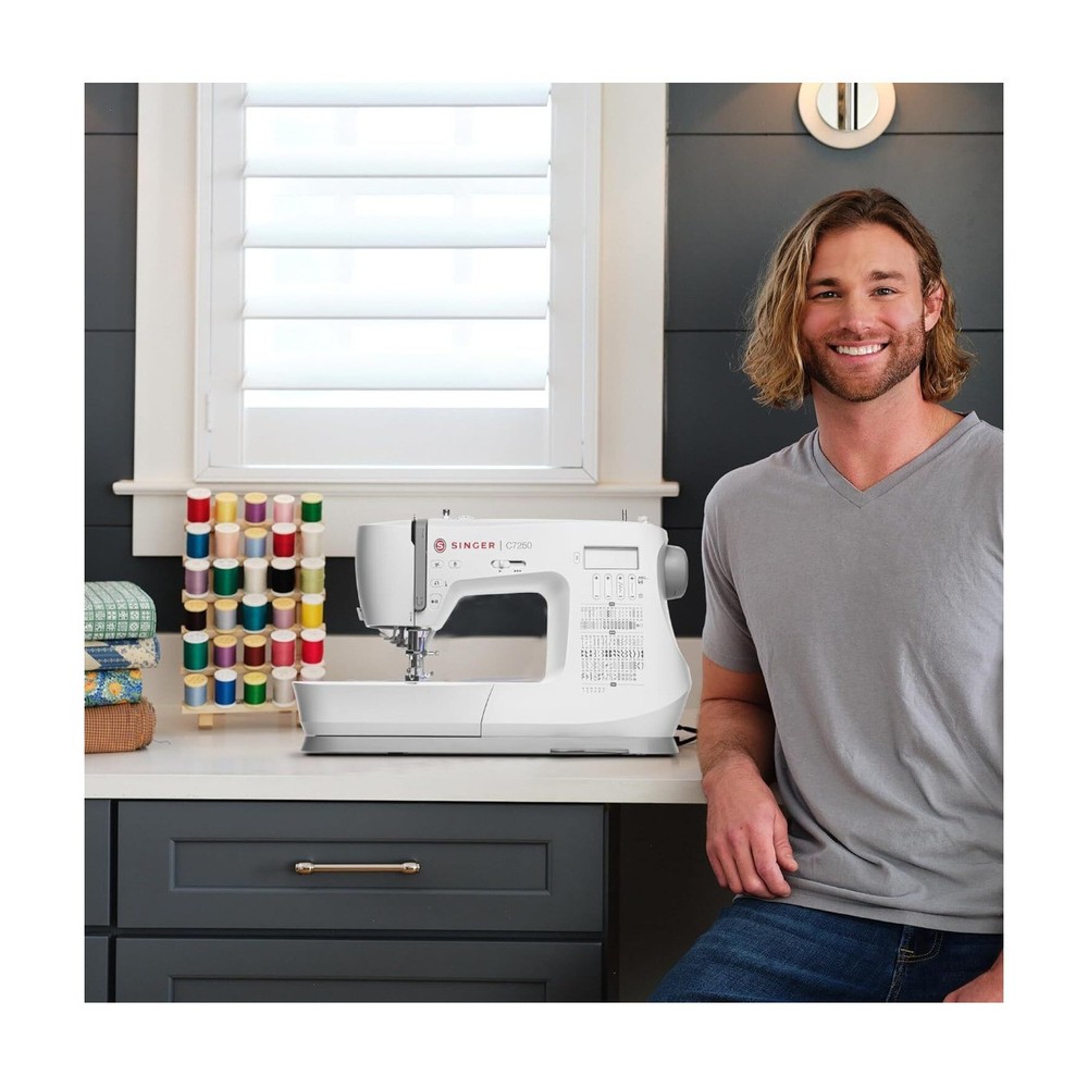 Singer C7250 200-Stitch Computerized Sewing Machine with Extension Table