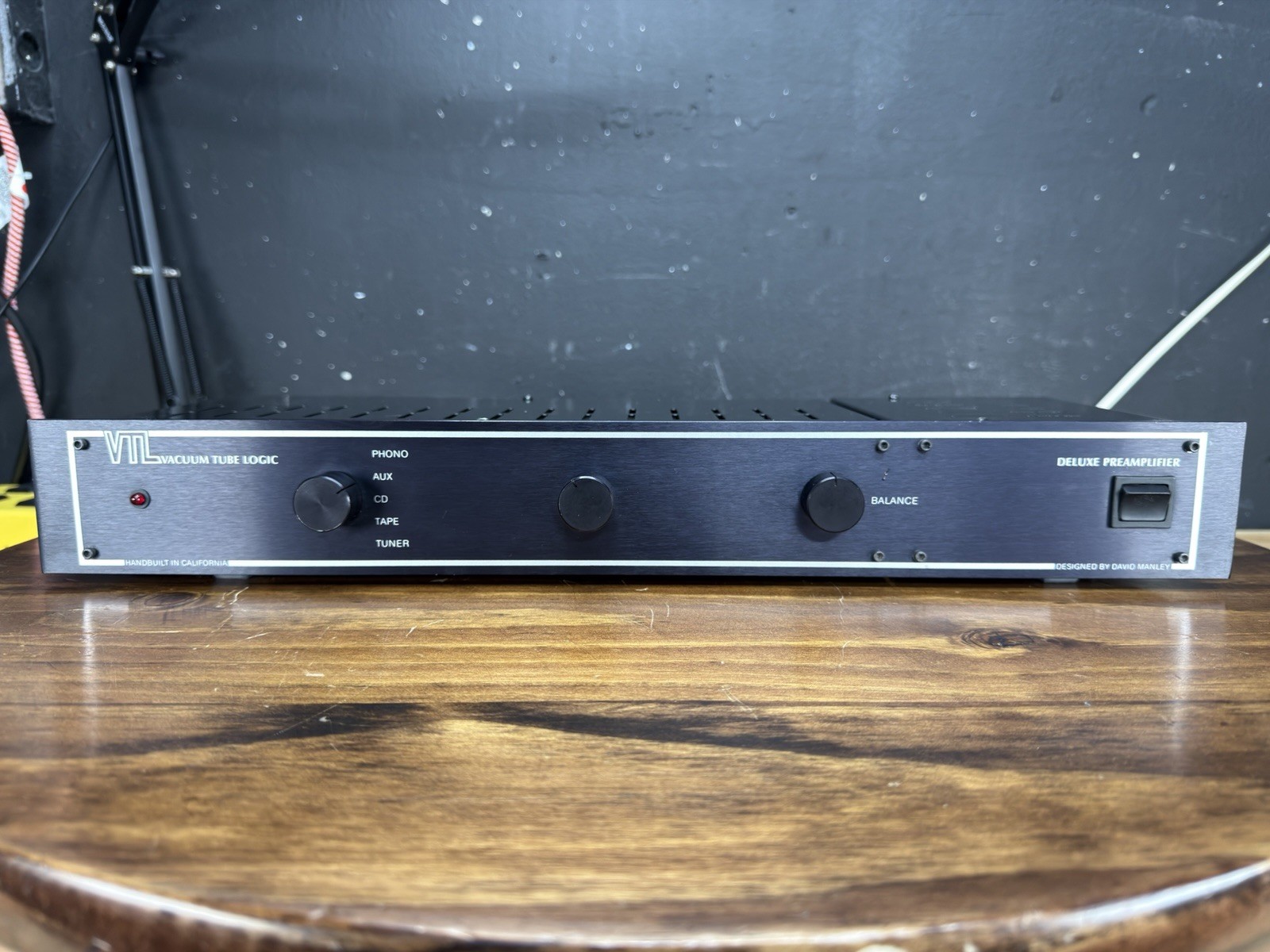 VTL Deluxe M/M Vacuum Tube Logic Preamplifier Designed By David Manley