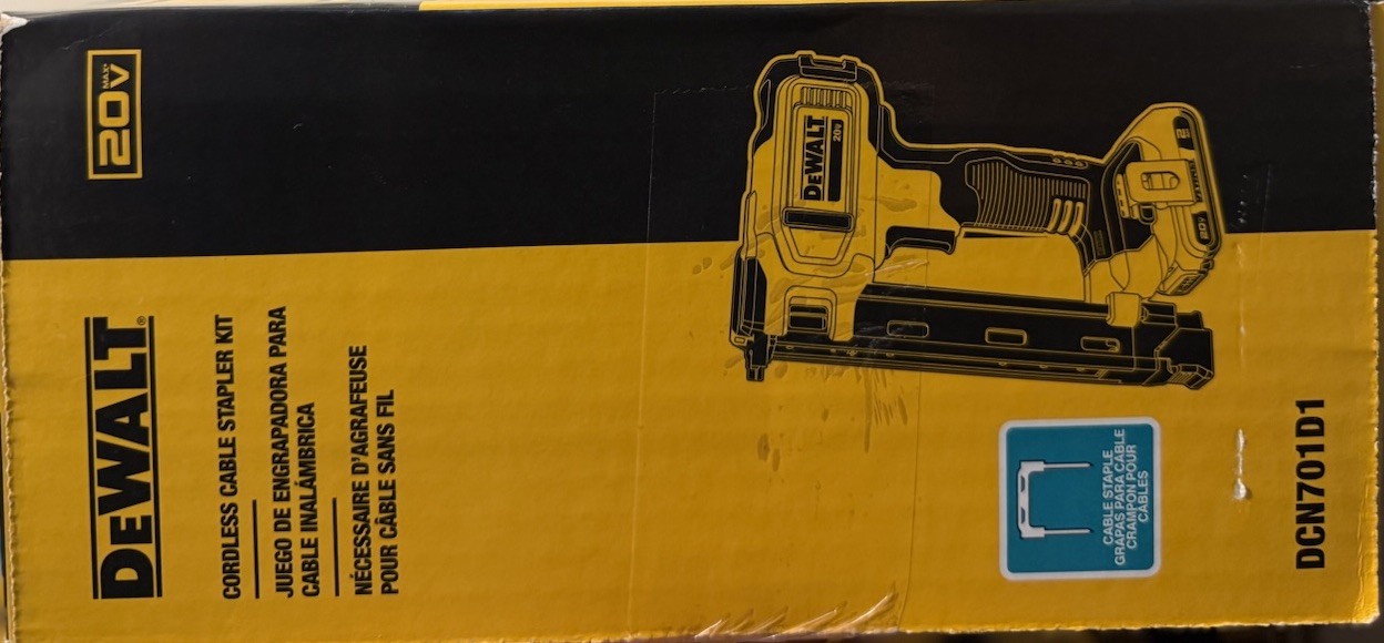 DEWALT 20V MAX Cordless Cable Stapler Kit 2.0Ah Battery Charger Bag - DCN701D1