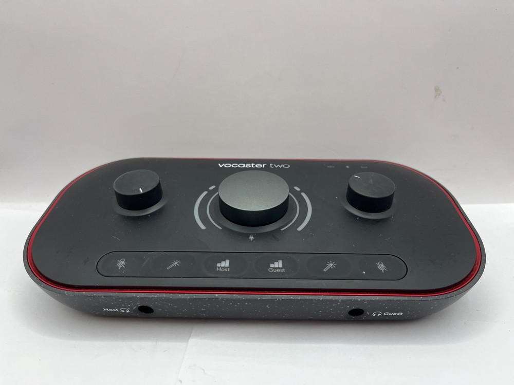 Focusrite Vocaster Two Studio USB-C Podcasting Audio Interface Bundle